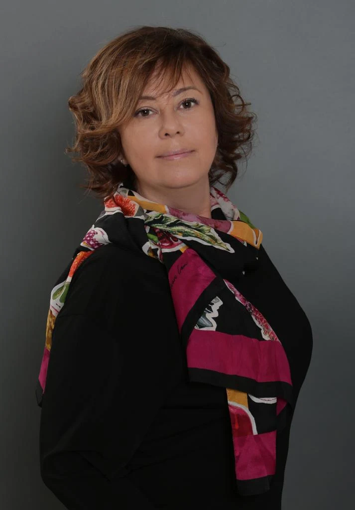 Russian Language & Theater